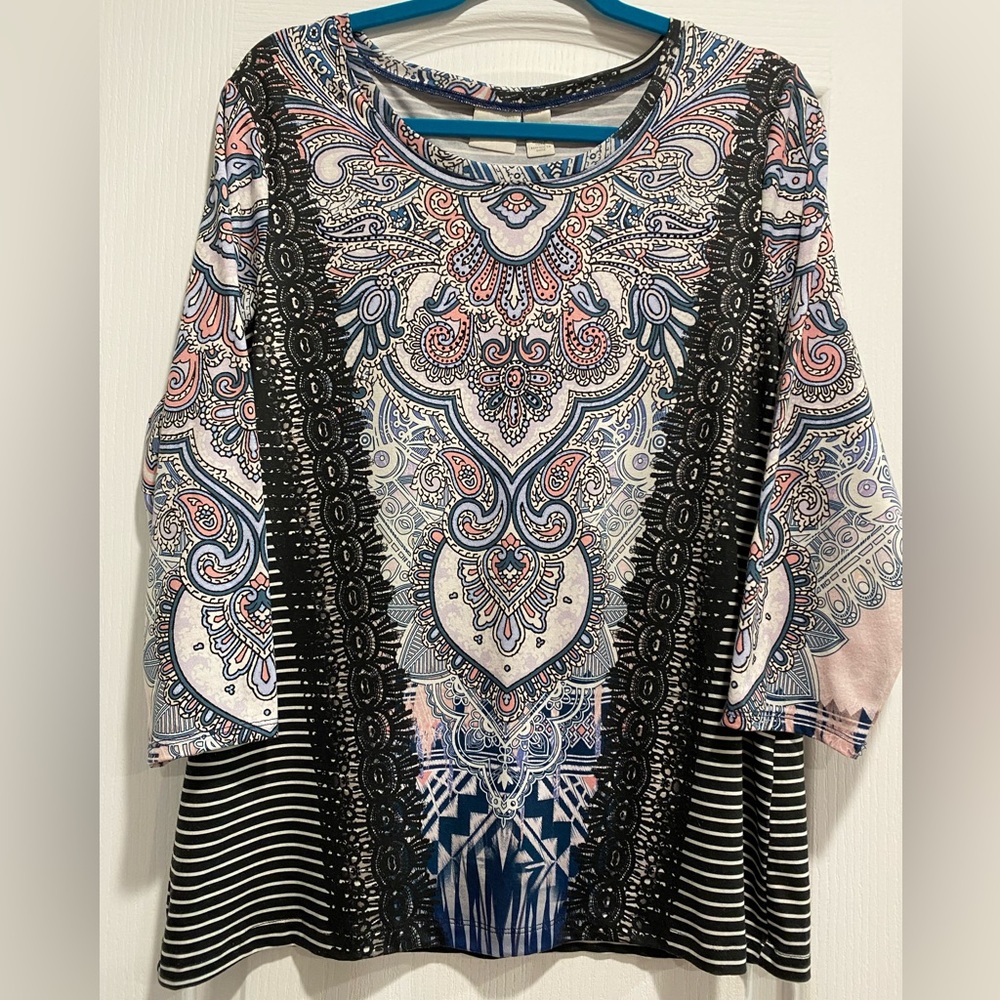 CHICO’S ZYNERGY SZ 2 PINK/BLK KNIT (C)